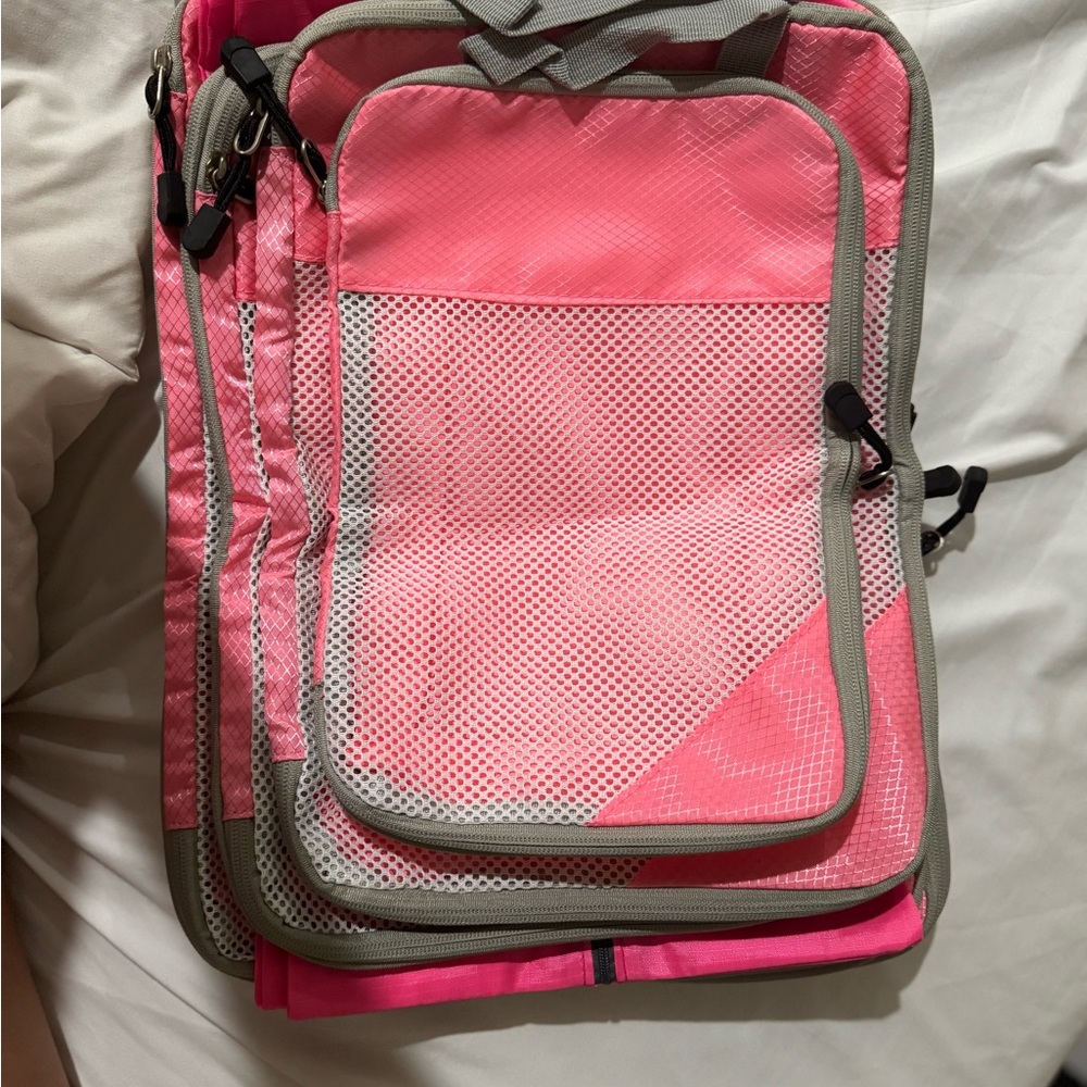 Pink Travel Packing Cubes Set